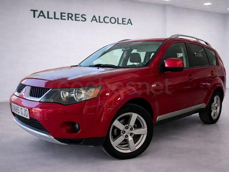 Usado Mitsubishi Outlander Invite 140 CV (102 kW) 2008 Granate SUV