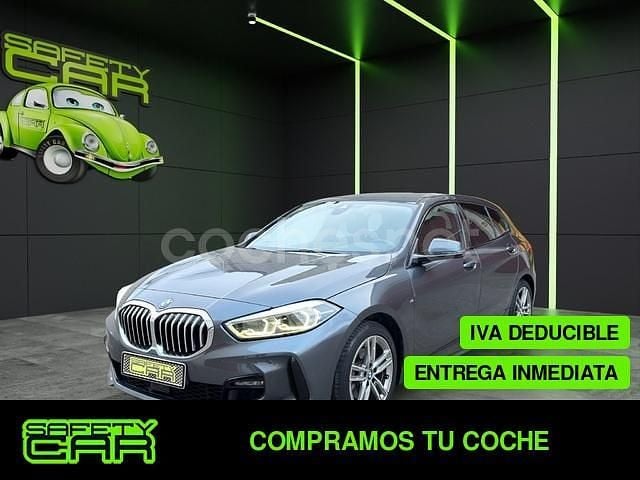 Gris / plata Usado 2020 BMW 118 Executive Utilitario | 19.999 € (Precio justo) - Imagen 1/4