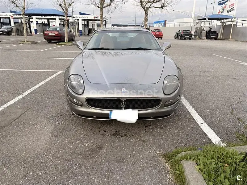Usado Maserati Coupé 390 CV (286 kW) 2002 Beige Coupe