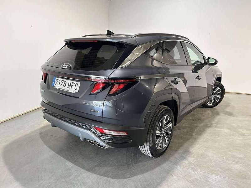 Usado Hyundai Tucson 230 CV (169 kW) 2023 Gris SUV
