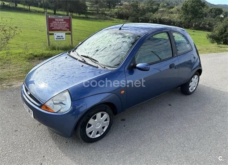Usado Ford Ka 70 CV (51 kW) 2005 Azul Utilitario