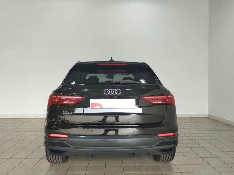 Usado Audi Q3 150 CV (110 kW) 2024 Negro SUV
