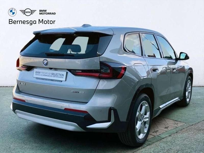 Usado BMW iX1 Comfort Edition 150 kW (204 CV) 2024 Plateado SUV