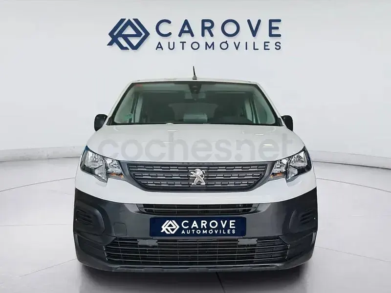 Usado Peugeot Rifter Active 100 CV (73 kW) 2021 Blanco Monovolumen