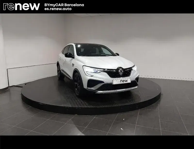 Usado Renault Arkana RS Line 145 CV (106 kW) 2022 Blanco SUV