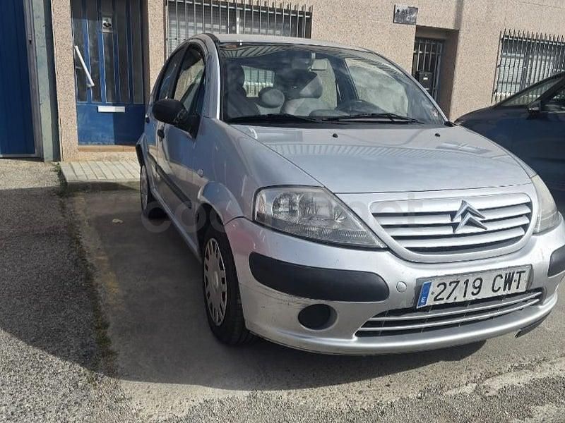 Usado Citroën C3 Exclusive 70 CV (51 kW) 2004 Gris / plata Berlina