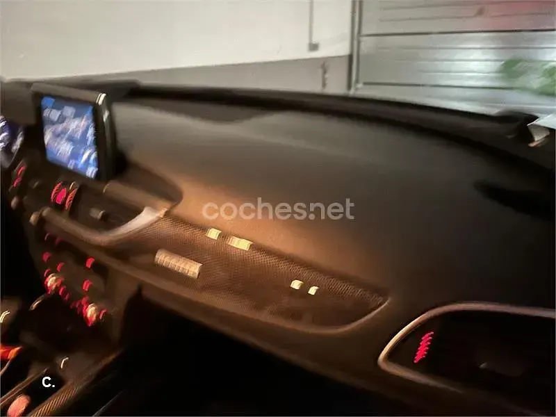 Usado Audi A6 420 CV (308 kW) 2013 Gris / plata Familiar