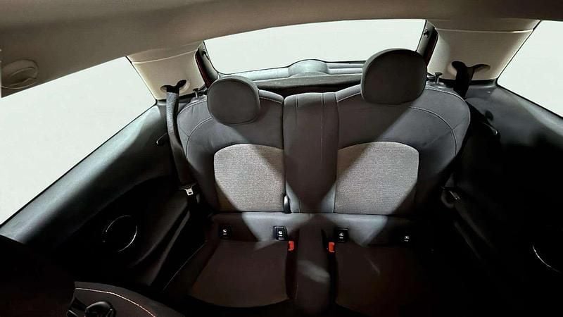 Usado Mini One D 95 CV (69 kW) 2019 Naranja Utilitario