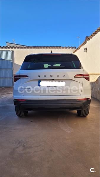 Usado Skoda Karoq 115 CV (84 kW) 2024 Blanco SUV