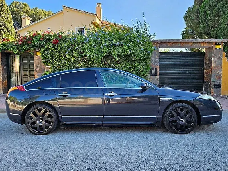 Usado Citroën C6 Exclusive 208 CV (152 kW) 2007 Gris / plata Berlina