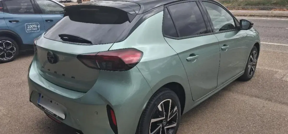 Nuevo Opel Corsa 101 CV (74 kW) 2026 Eukalyptus green Utilitario