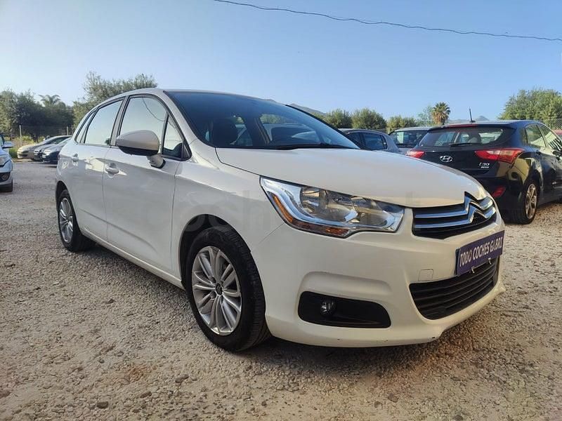 Begagnad Citroën C4 92 HK (67 kW) 2014 Vit Sedan