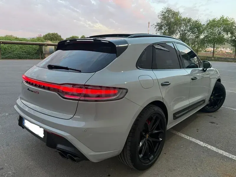 Usado Porsche Macan GTS 440 CV (323 kW) 2023 Gris / plata SUV