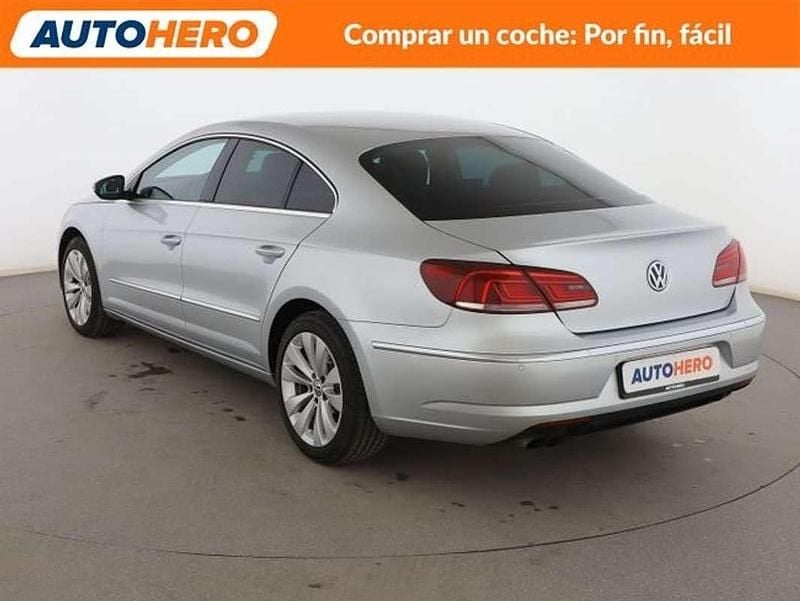Usado VW CC 160 CV (117 kW) 2014 Plateado Berlina