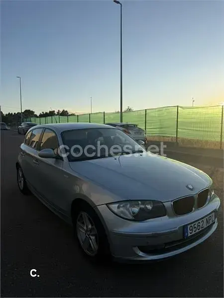 Usado BMW 116 115 CV (84 kW) 2007 Gris / plata Utilitario