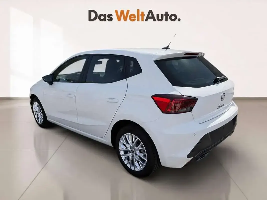 Nuevo Seat Ibiza FR 116 CV (85 kW) 2026 Blanco Utilitario