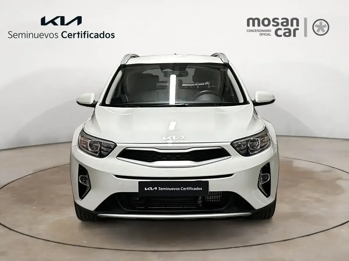 Nuevo Kia Stonic 100 CV (73 kW) 2025 Blanco SUV