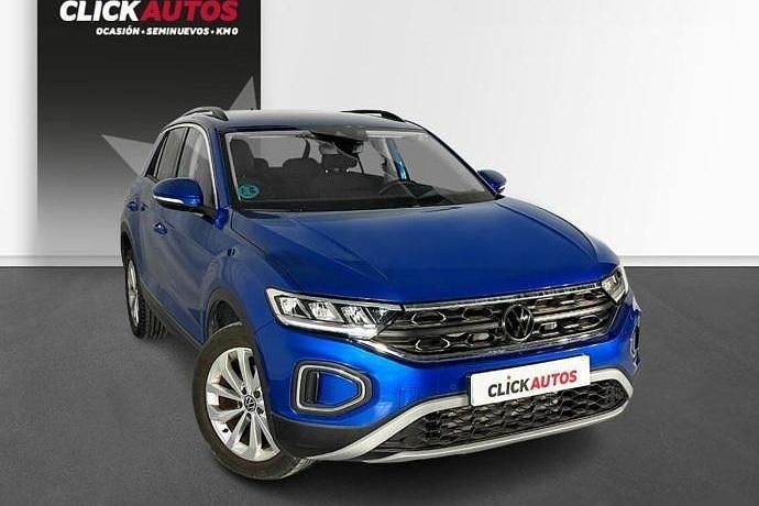 Usado VW T-Roc Life 110 CV (80 kW) 2022 Negro SUV