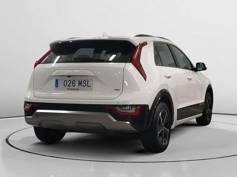 Usado Kia Niro 131 CV (96 kW) 2024 Blanco SUV