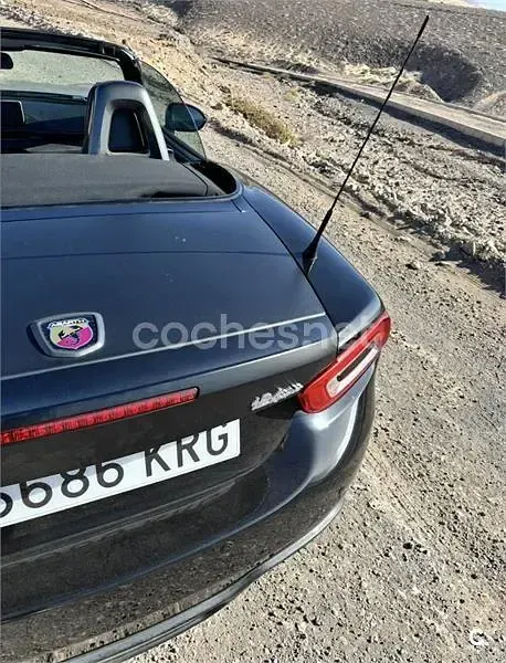 Usado Abarth 124 Spider 170 CV (125 kW) 2018 Negro Descapotable