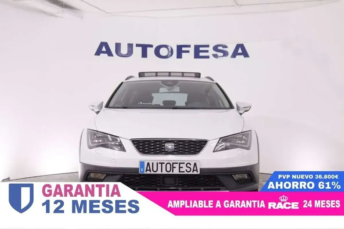Usado Seat Leon X-Perience 4Drive 184 CV (135 kW) 2015 Blanco Familiar