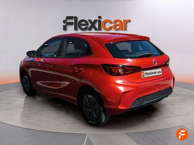 Usado MG MG3 116 CV (85 kW) 2025 Rojo Utilitario