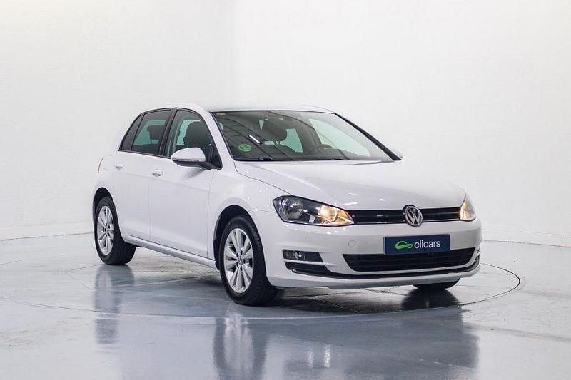 Käytetty VW Golf VII Edition 110 HP (80 kW) 2015 Valkoinen