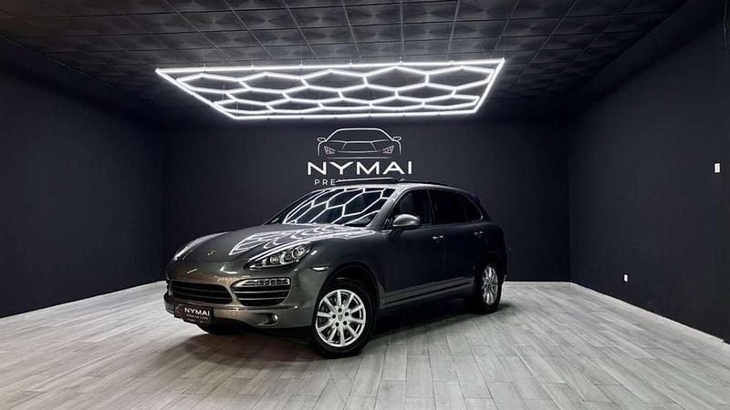 Käytetty Porsche Cayenne 245 HP (180 kW) 2013 Harmaa Katumaasturi