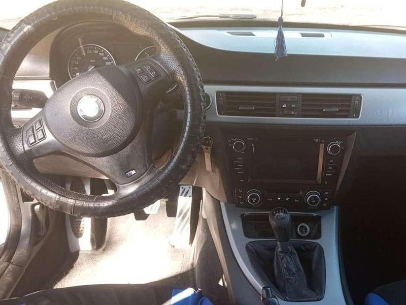 Usado BMW 320 190 CV (139 kW) 2010 Blanco Berlina