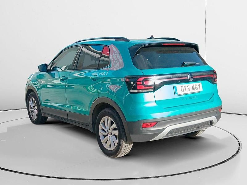 Usado VW T-Cross Advance 110 CV (80 kW) 2023 Verde SUV