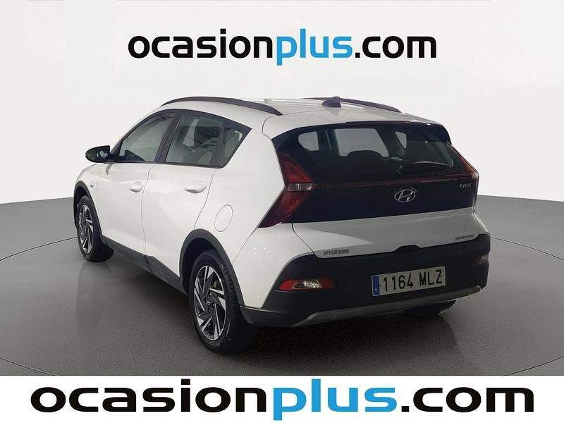 Usado Hyundai Bayon 100 CV (73 kW) 2023 Blanco SUV