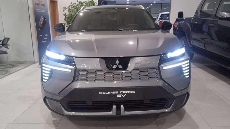 Nuevo Mitsubishi Eclipse 218 CV (160 kW) 2025 Gris SUV