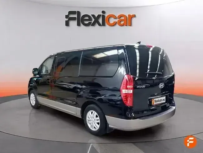 Usado Hyundai H-1 170 CV (125 kW) 2019 Negro Monovolumen