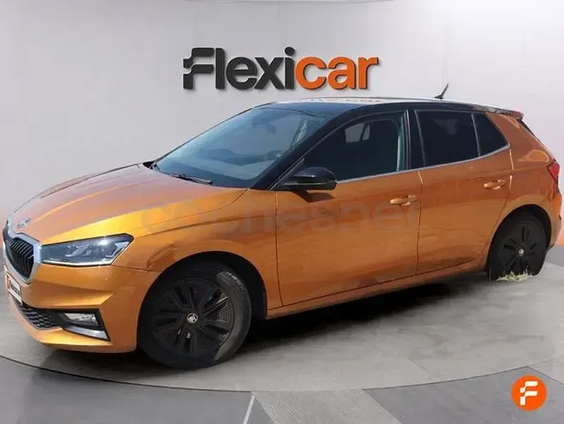 Usado Skoda Fabia Sport 110 CV (80 kW) 2021 Naranja Utilitario