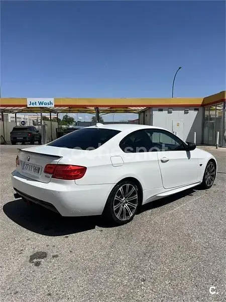 Usado BMW 320 184 CV (135 kW) 2012 Blanco Coupe