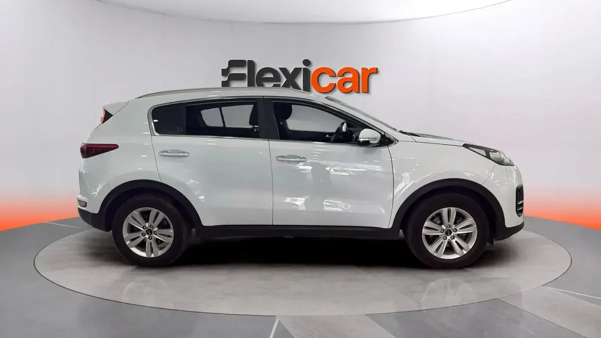 Usado Kia Sportage 132 CV (97 kW) 2018 Blanco SUV