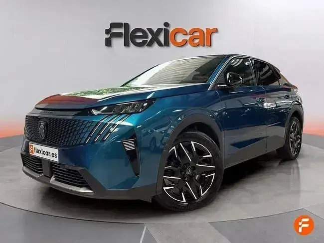 Usado Peugeot 3008 Allure 136 CV (100 kW) 2024 Azul SUV