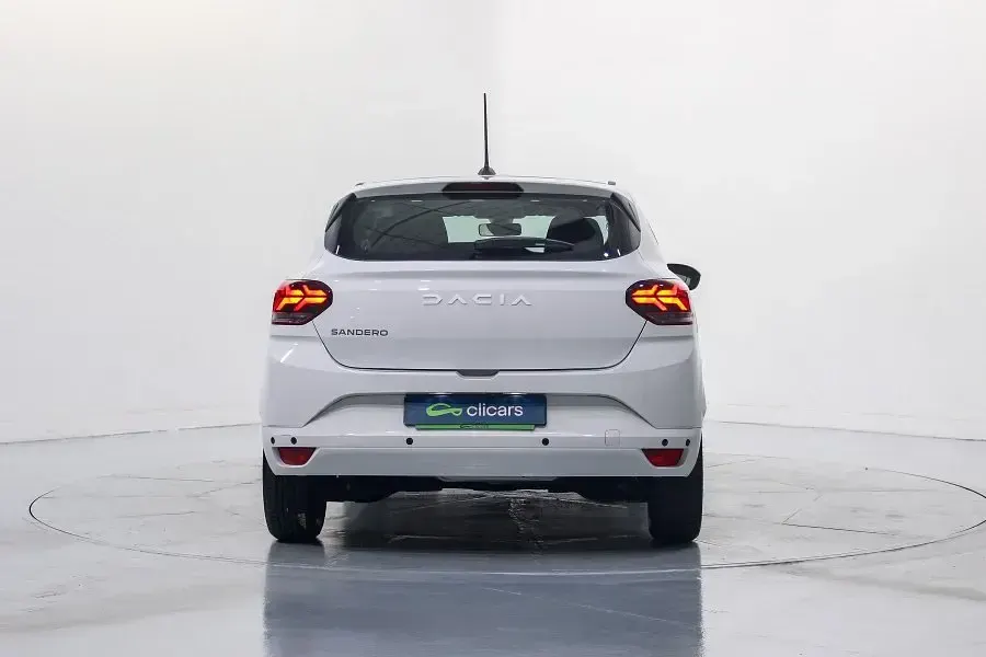 Usado Dacia Sandero Expression 100 CV (73 kW) 2023