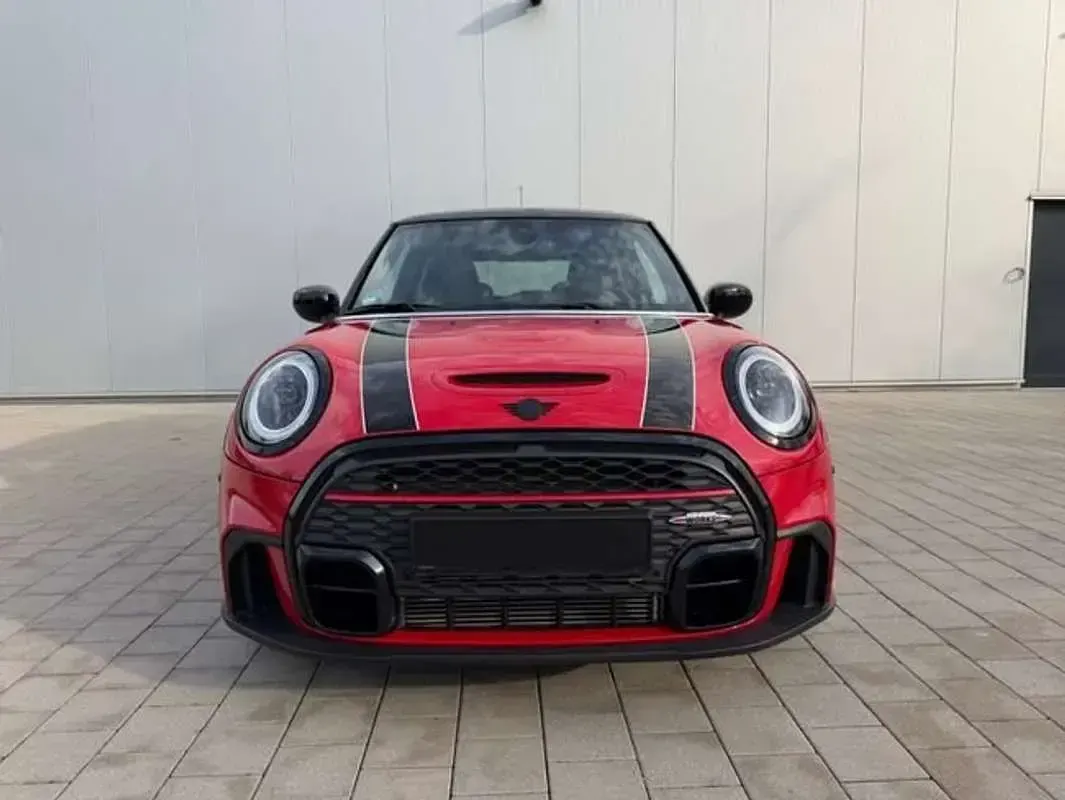 Usado Mini John Cooper Works 231 CV (169 kW) 2023 Rojo Utilitario
