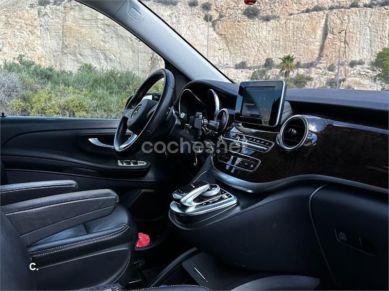 Usado Mercedes V200 136 CV (100 kW) 2018 Negro Monovolumen