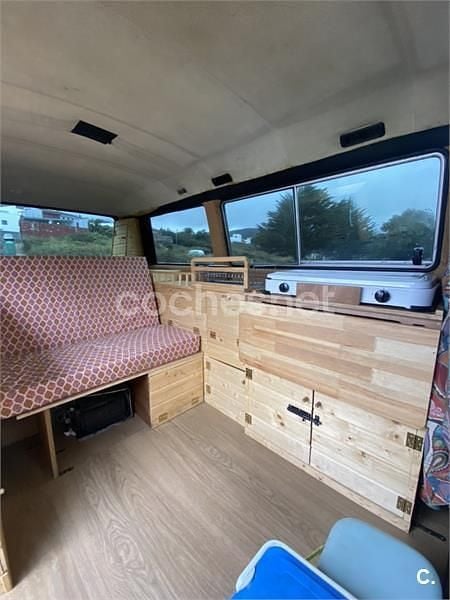 Usado VW Caravelle Trendline 84 CV (61 kW) 2007 Granate Van
