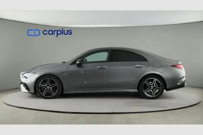 Usado Mercedes CLA220 190 CV (139 kW) 2025 Berlina