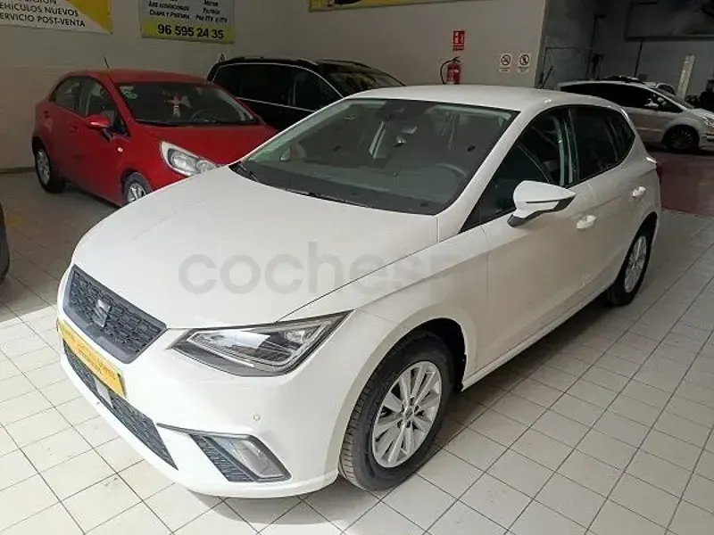 Usado Seat Ibiza Style 115 CV (84 kW) 2025 Blanco Utilitario