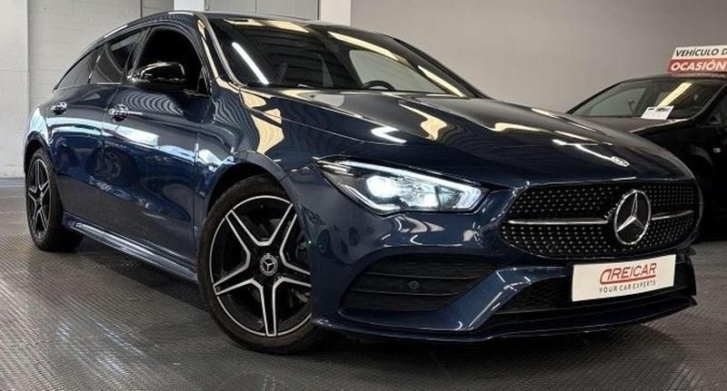 Azul Usado 2022 Mercedes CLA200 Shooting Brake Familiar | 34.890 € (Precio justo) - Imagen 1/4