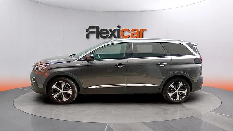 Usado Peugeot 5008 GT-line 131 CV (96 kW) 2020 Gris SUV