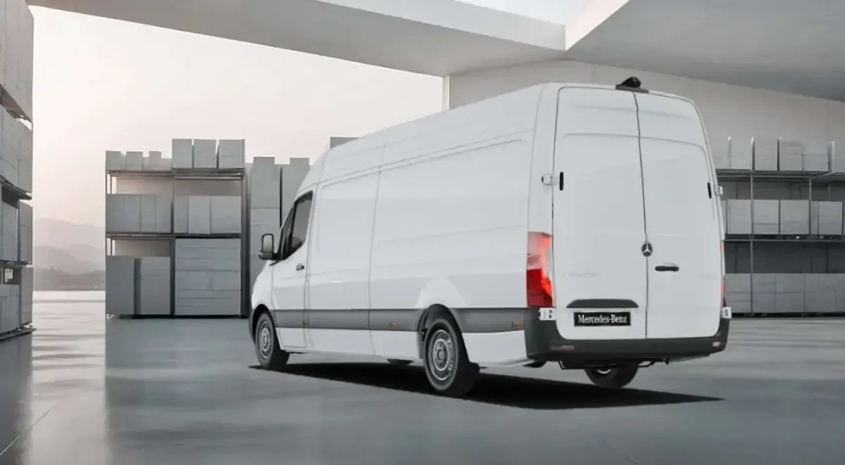 Nuevo Mercedes Sprinter 190 CV (139 kW) 2026 Blanco Van