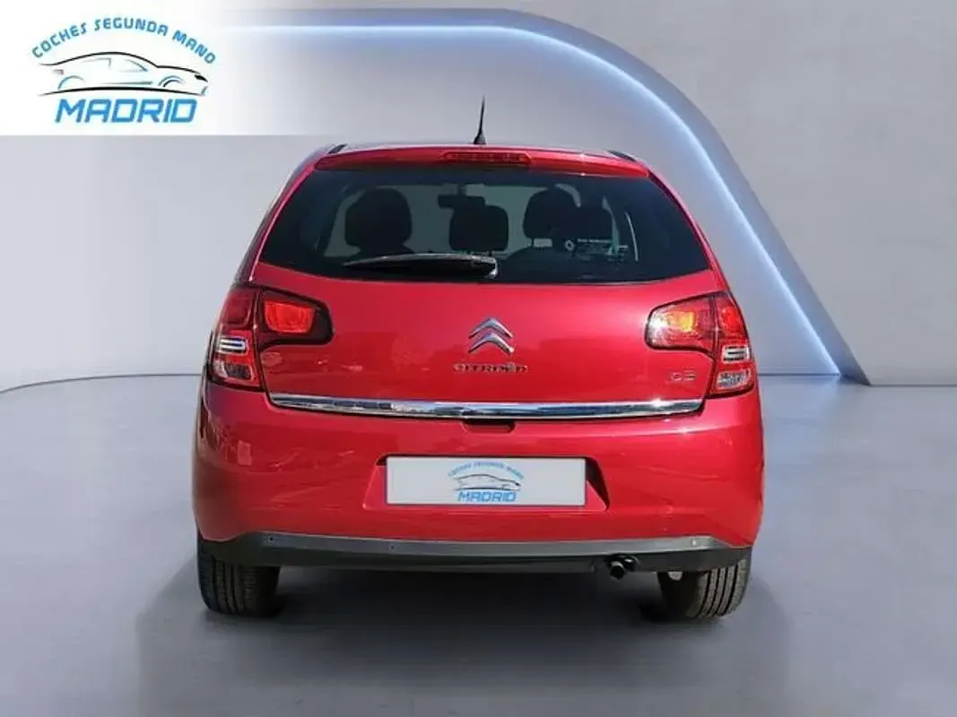 Usado Citroën C3 SELECTION 73 CV (53 kW) 2011 Rojo Berlina