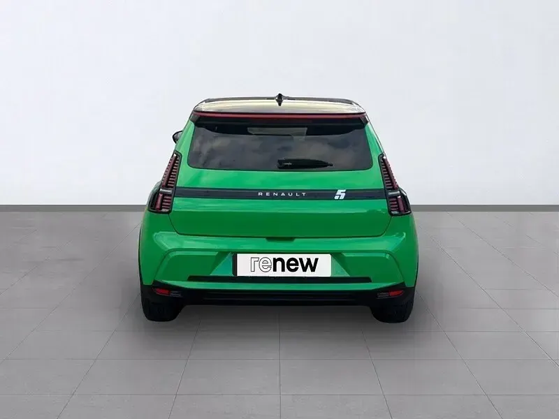 Usado Renault R5 Techno 110 kW (150 CV) 2024 Verde Utilitario