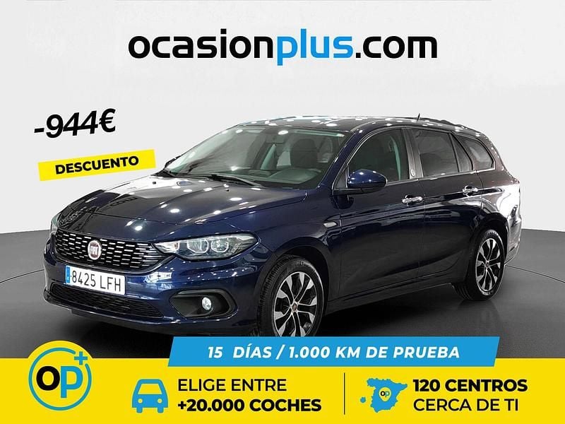 Usado Fiat Tipo Mirror 95 CV (69 kW) 2020 Azul Familiar