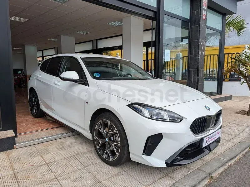 Usado BMW 120 190 CV (139 kW) 2024 Blanco Utilitario